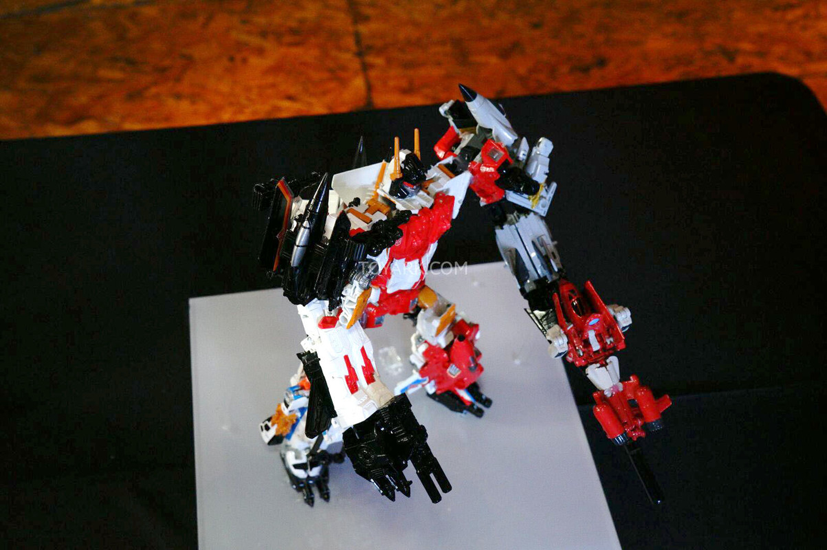 SDCC-2014-Hasbro-Transformers-Breakfast-012_1406