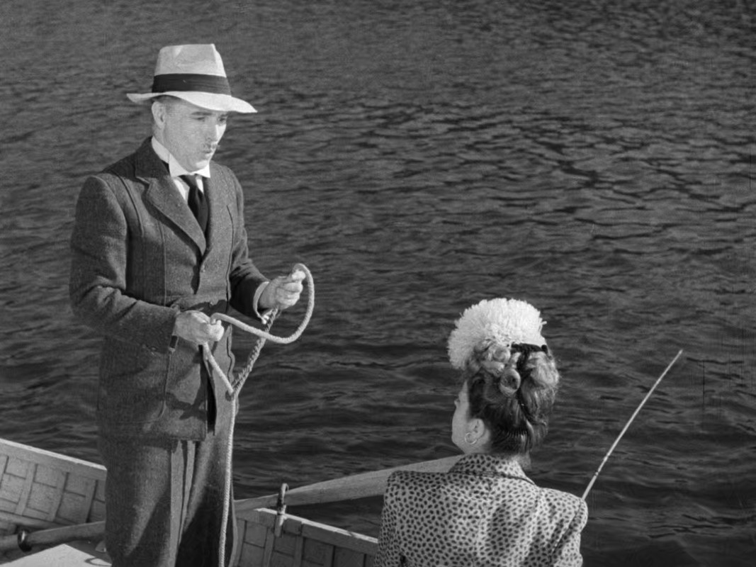 Monsieur Verdoux 1947 Criterion (1080p x265 10bi