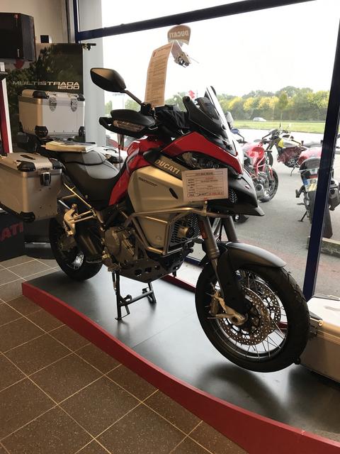 FDDC1390-5891-496D-86E2-B74367A1990A