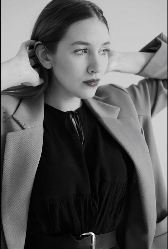 6D9EA744-FA9D-4998-A498-2CC7A7C9761C