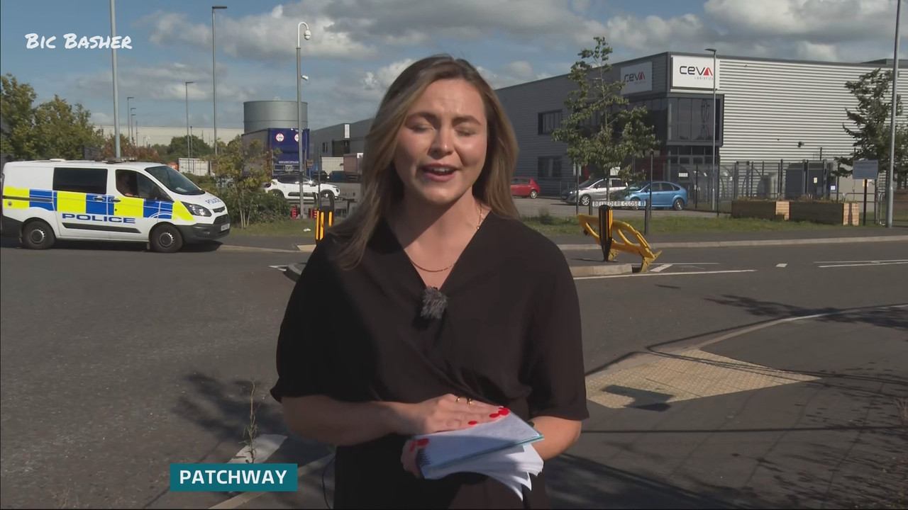 08.06 - 18.00.01 - ITV News West Country. Breaking news and current s....ts_snapshot_04.14.321
