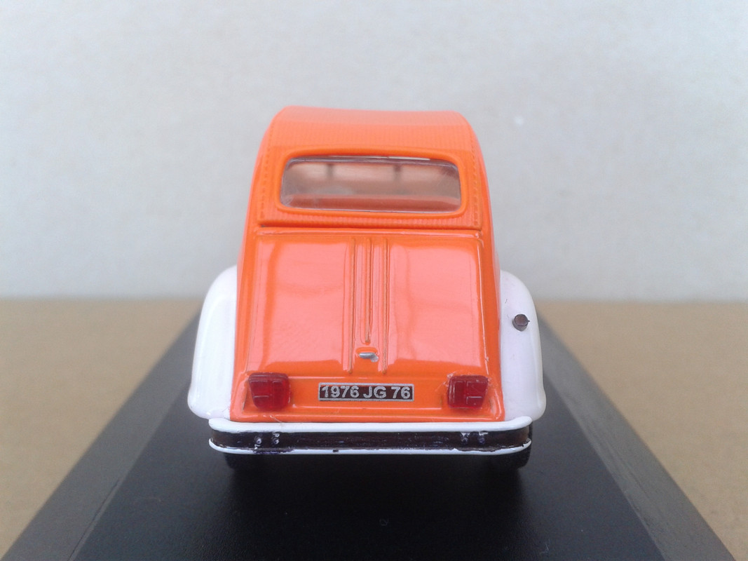 1976 Citroën 2cv4 Spot (Norev - nº 13 Colección Citroën 2Cv. SALVAT) (10)