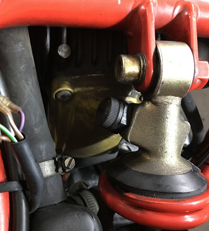 E8C6759F-CAA6-44D2-BB52-3F09CC45E9F3