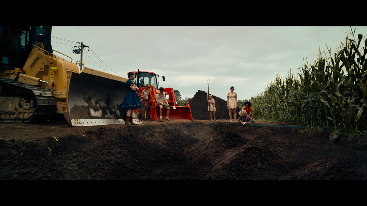 mpv-shot_Children.of.the.Corn.2020.2160p.UHD.BDREMUX.HDR.DV.HEVC-Нечипорук_00_50_45_0010