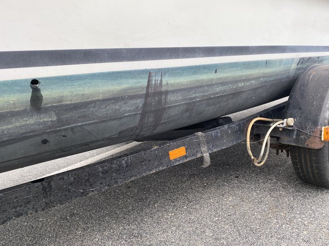 34F5B001-7582-47E2-B253-A8FA395447DD