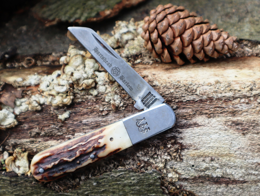 Hartshead Barlow (Stag) 293-9