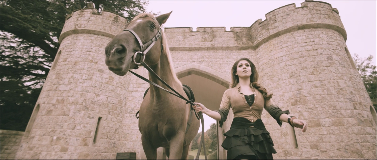 vlcsnap-2024-12-19-21h14m27s639