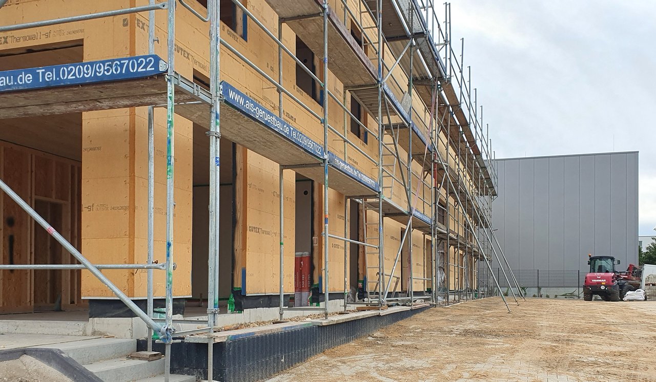 20240929-171355-Shift-N.jpg