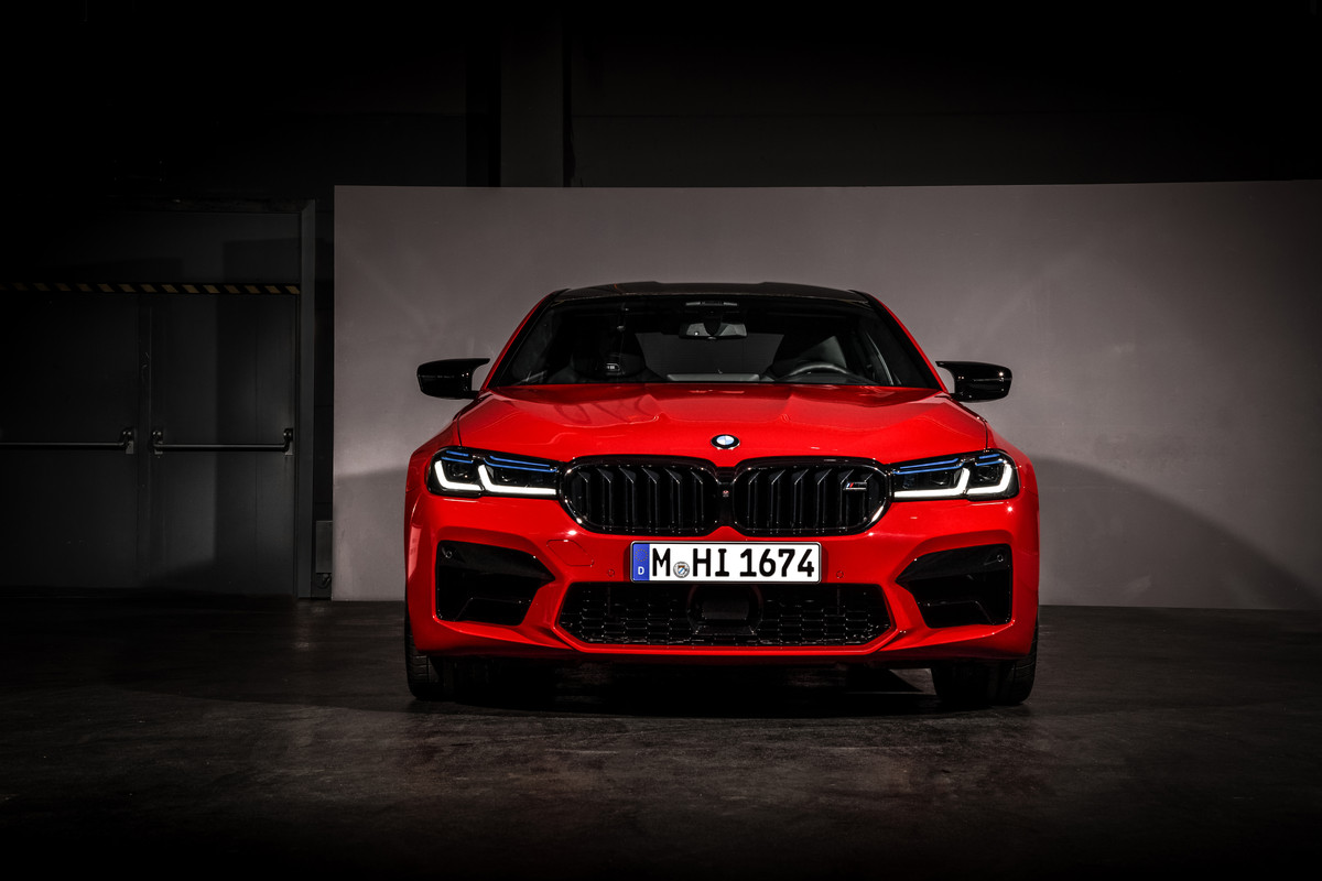 P90390714-highRes