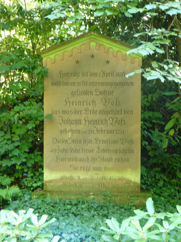 i010600
