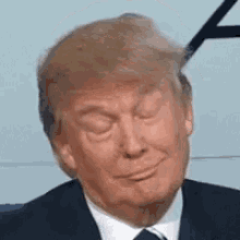 E4826-ECA-71-B7-4289-AD12-5-F4430-F03213.gif