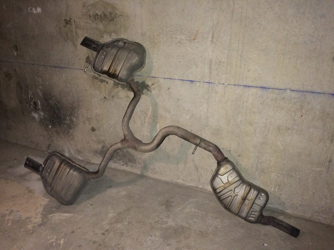 B6416680-D9B3-462F-8094-4E999703641C