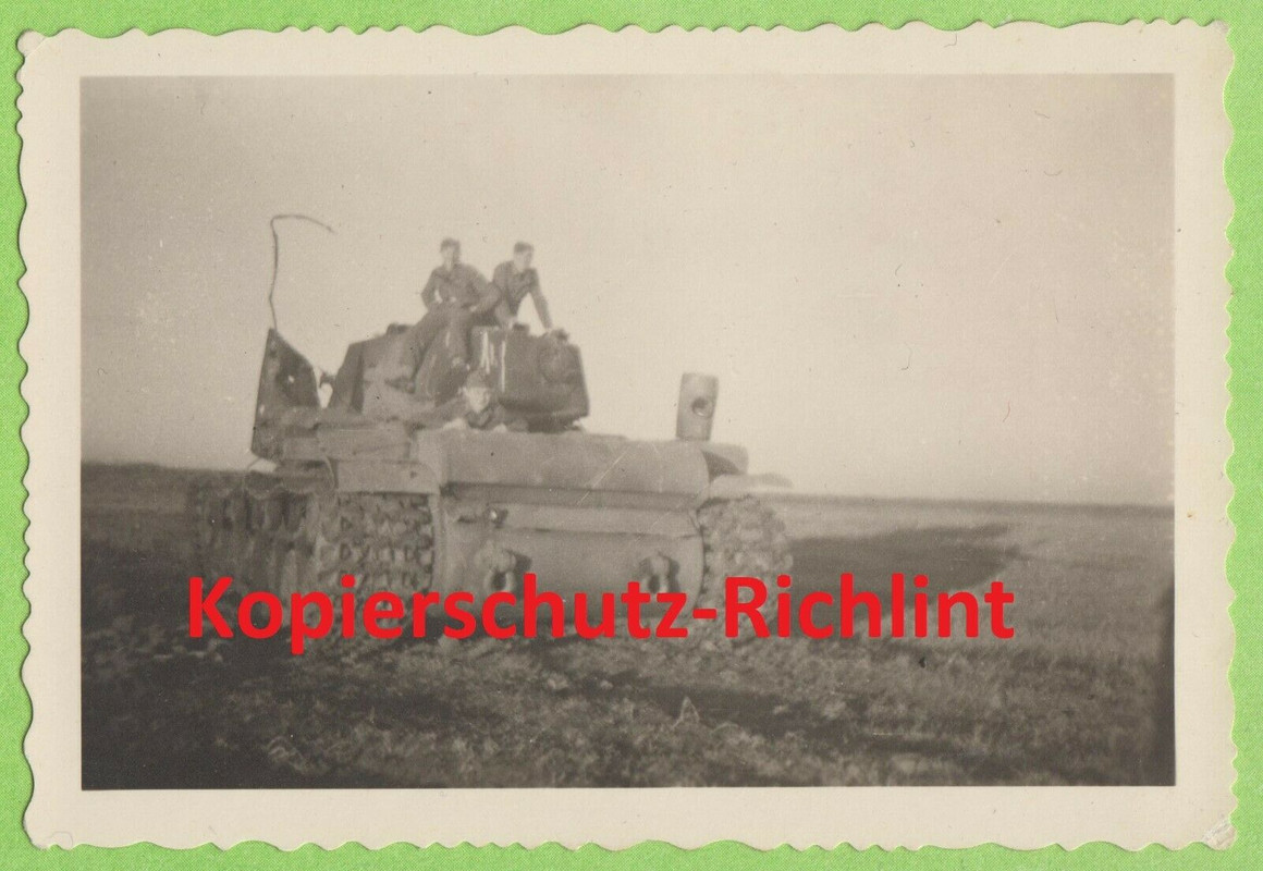 Wehrmacht Russland schwerer russischer Panzer KW-2 Tank Details SCHÖN