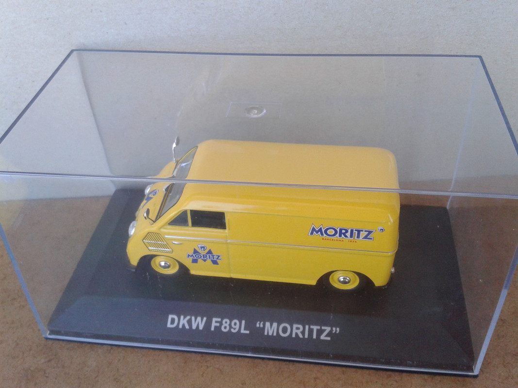 1960 DKW F 89 L Furgón “Cervezas Moritz” (Ixo – nº 22 Furgonetas de Antaño) (1)