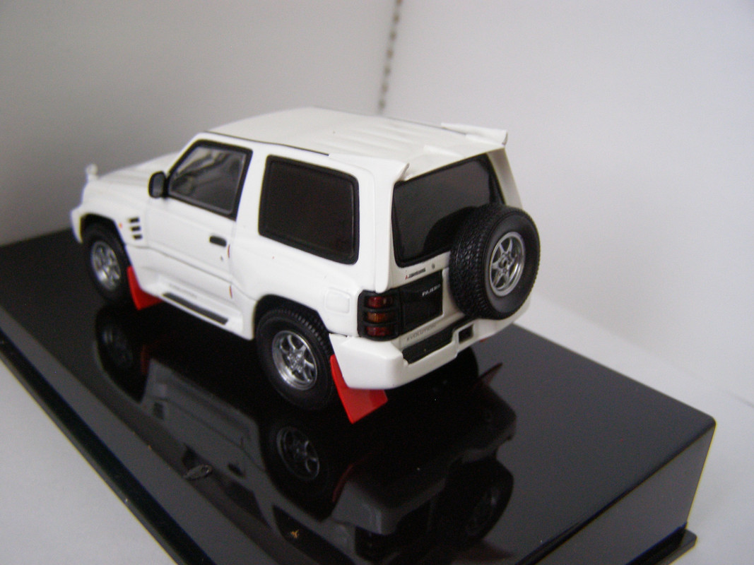 Mitsubishi Pajero evo by AutoArt (5)