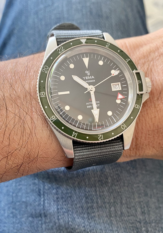 78F2760B-433E-44EA-BA02-10D9B9E11037