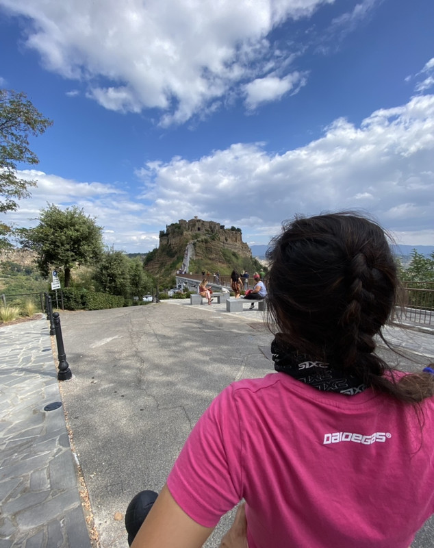 0DCF5976-D497-47AC-8097-E0067B5C04DD