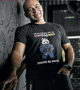 Agente de la Ertzaintza patrullando en el País Vasco
