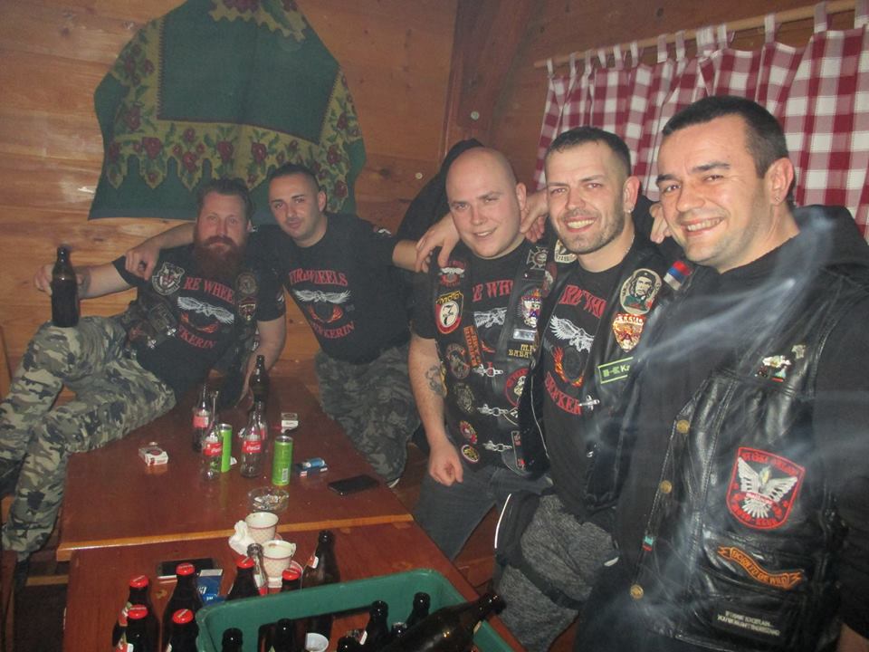 49896533_10218179542057242_1581034202470547456_n