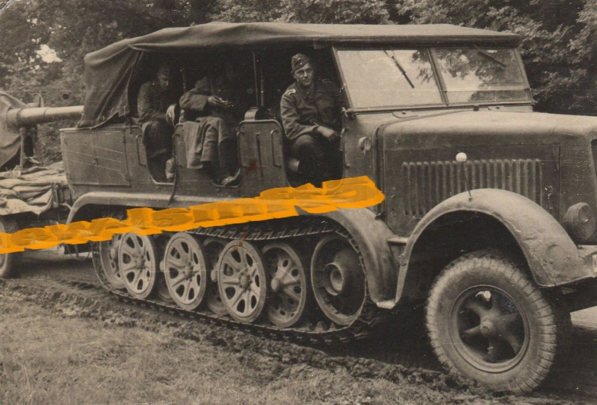 Halbkette SdKfz   Geschütz Kanone half track   g