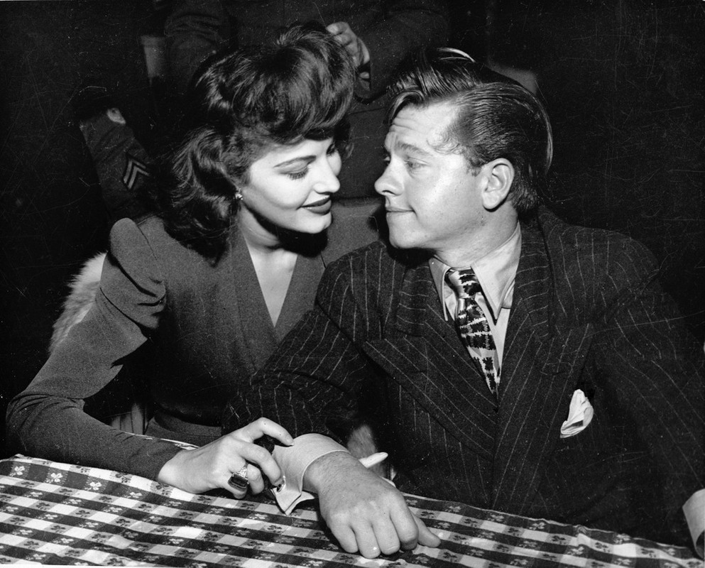 Ava_Gardner_b67