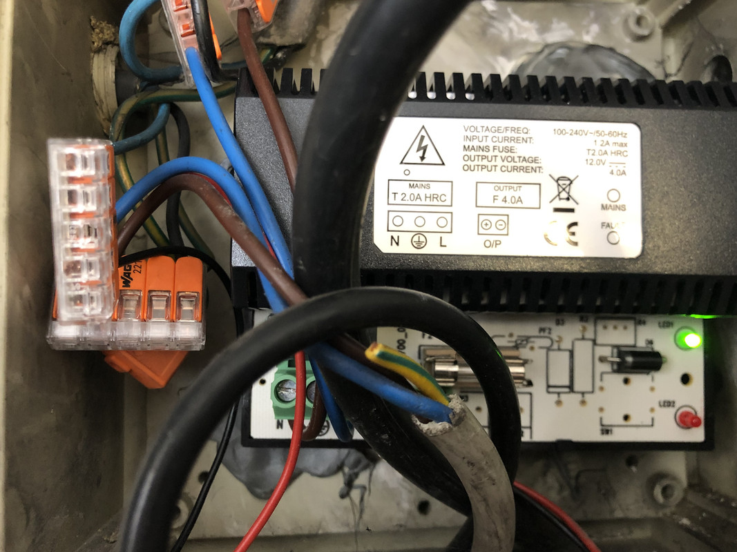 6088D441-0654-4968-825E-8759679ECC81