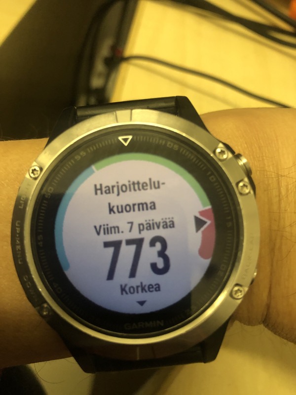 7637FD85-FCE0-406A-821D-1A08A331BDEA