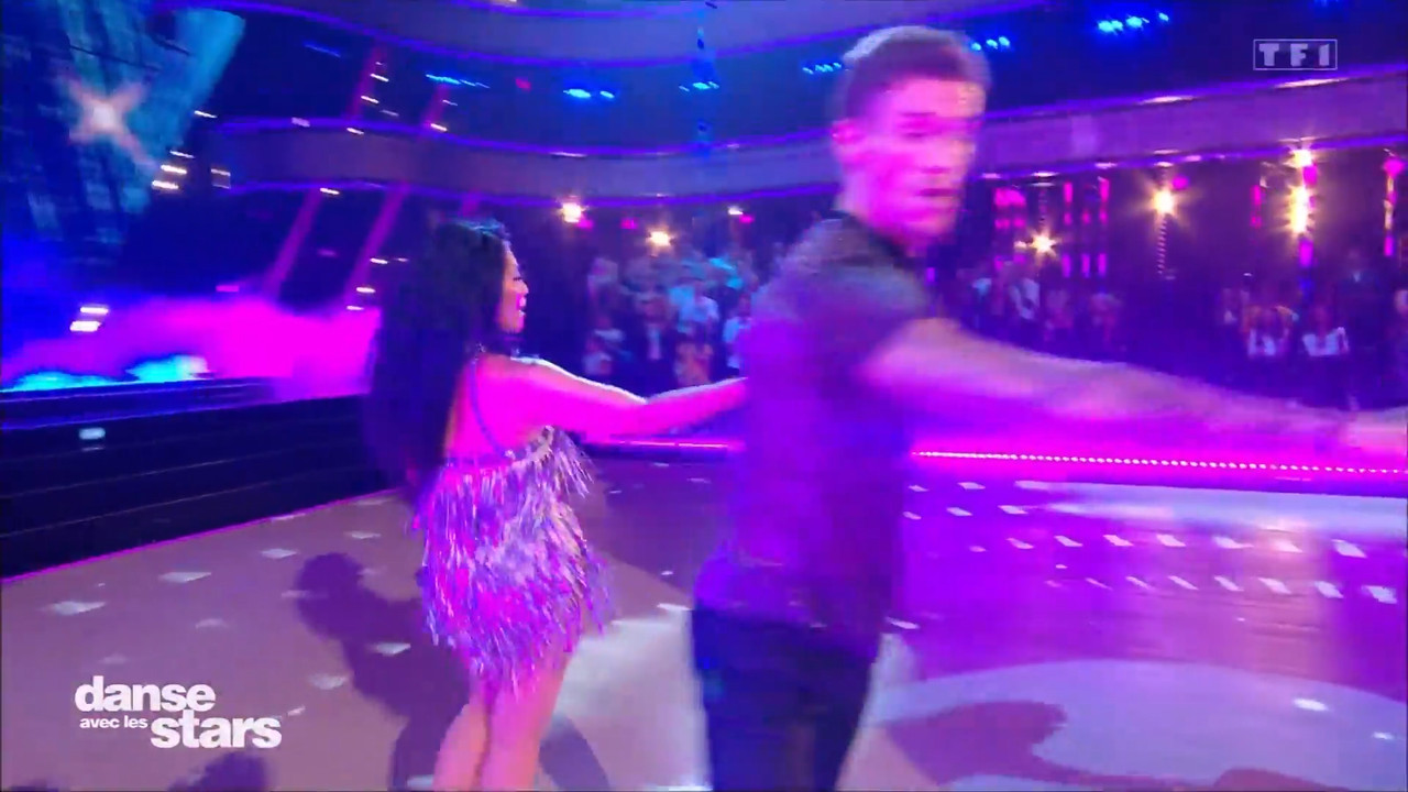 2022-09-09_21_10_TF1_Danse-avec-les-stars.mp4_snapshot_23.30.152