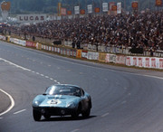  1964 International Championship for Makes - Page 3 64lm05-Cobra-DGurney-BBondurant-8