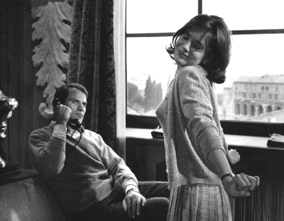 MV5BYzgzZGQ0N2MtMDFjNi00ZjZkLThiMWUtZDNkNWQyZWZjYzA1XkEyXkFqcGde