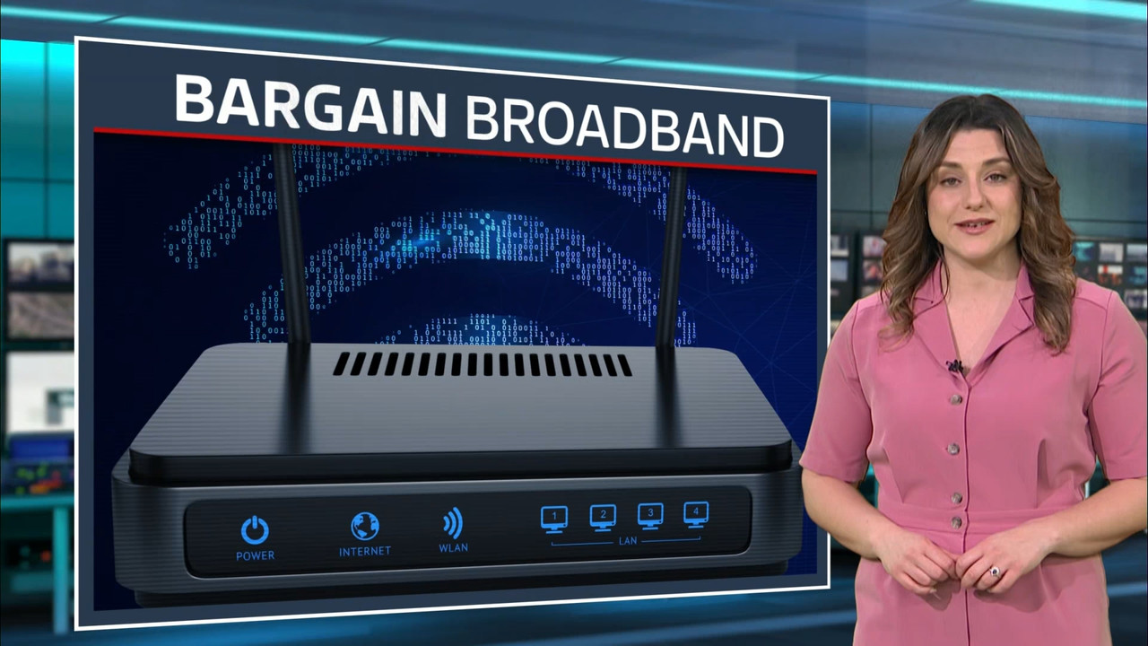 ITV Lunchtime News_20230424_13301355.ts_snapshot_14.34.306