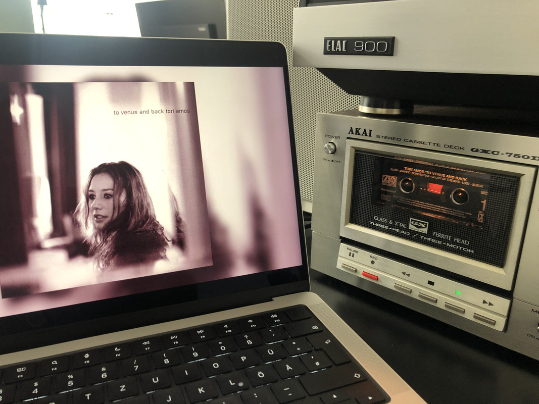 909ECCA2-F6A6-46B7-B7E4-A016E5A29BE4