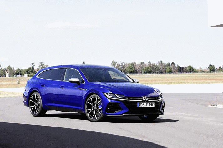 Kombiként, konnektoros hibridként újult meg a VW Arteon 8 vw-arteon-kombi-2