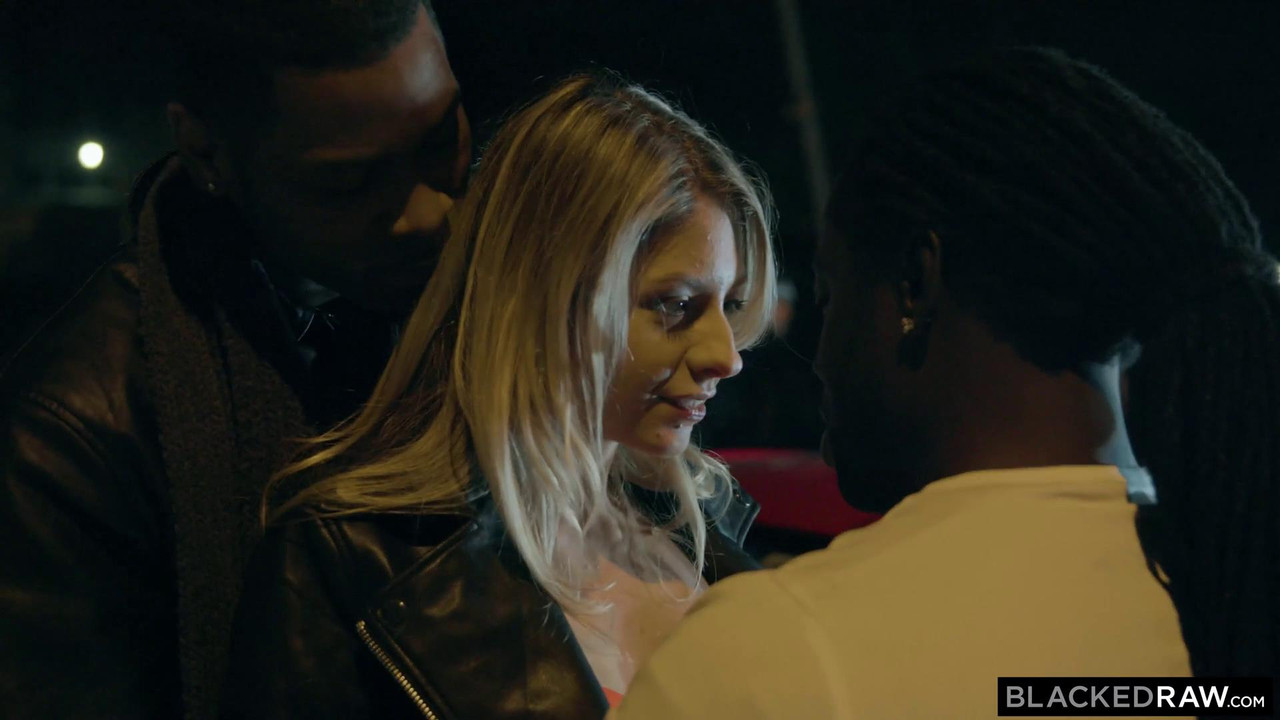 vlcsnap-2023-04-18-15h49m28s606