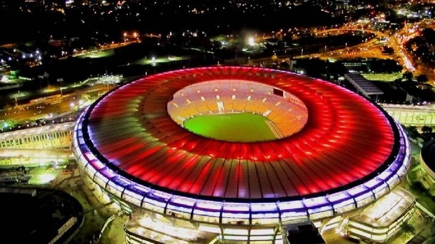 Maracanã em dia de jogo do Flamengo