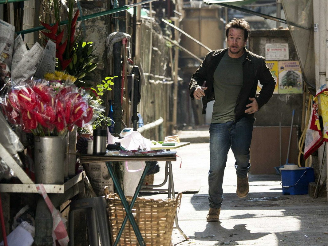 mark-wahlberg-transformers-4-1_1383164424