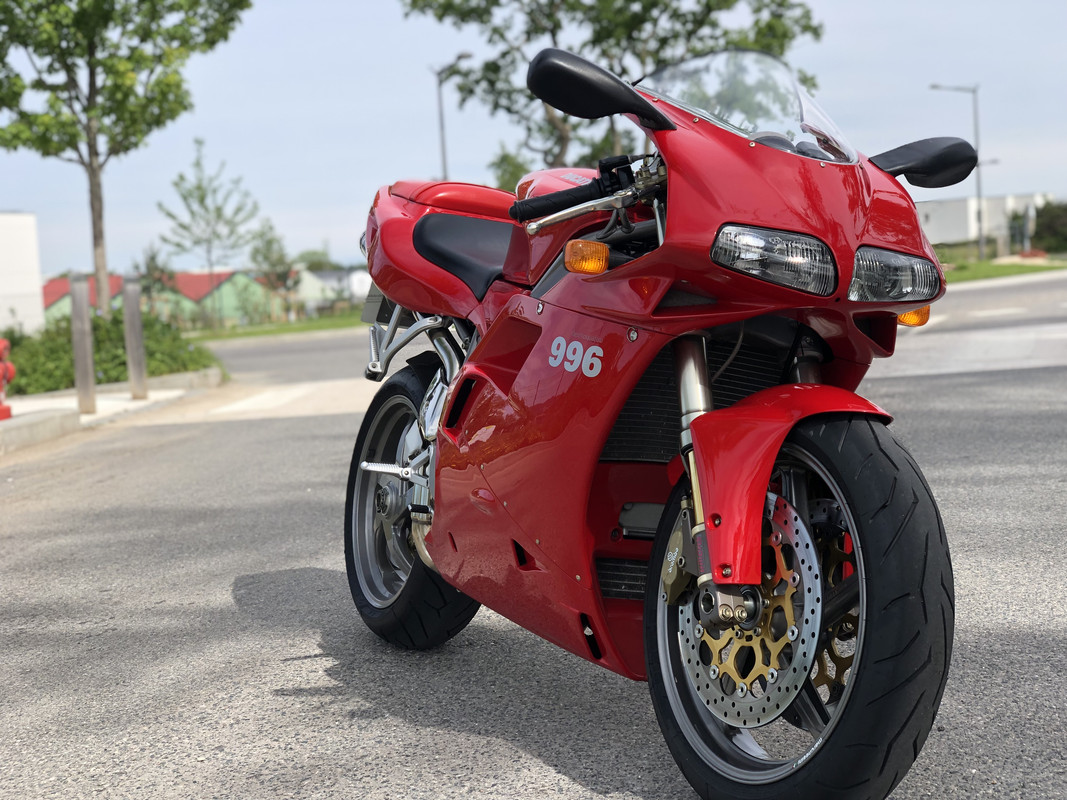 2401045C-C8B5-4289-A923-97DF57BE079E