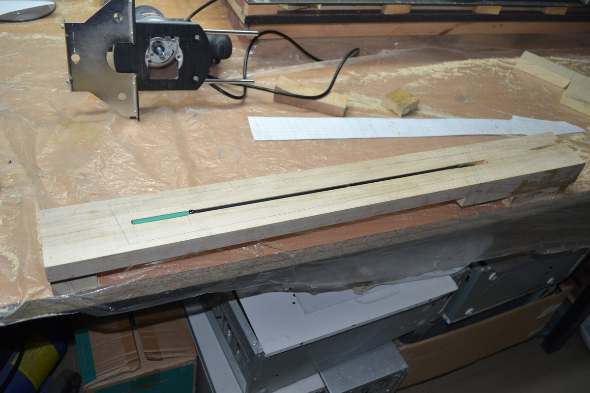 30 Анкер в пазу