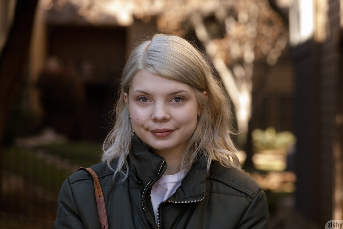 full_002_1846561004397801