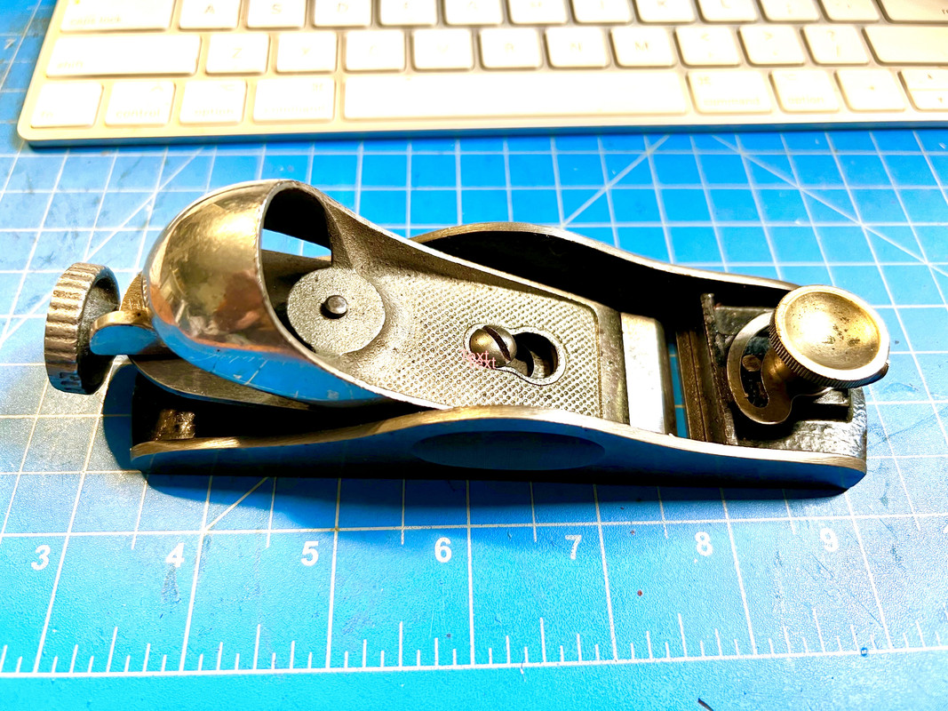 0DAA7794-7621-499D-9D4D-36CC04CCA262_1_201_a