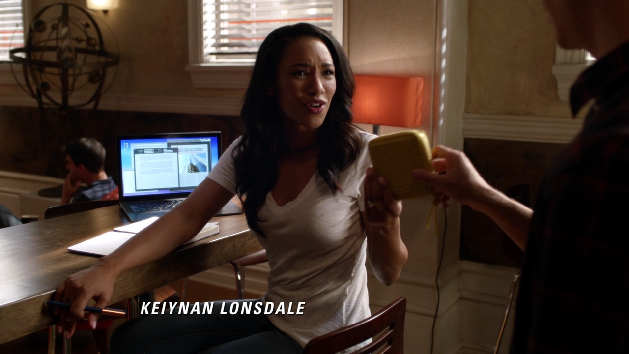 The.Flash.S03E01.Flashpoint.720p.BDRip.ITA.ENG.AC3.x264-BlackBit[screenshot 1]