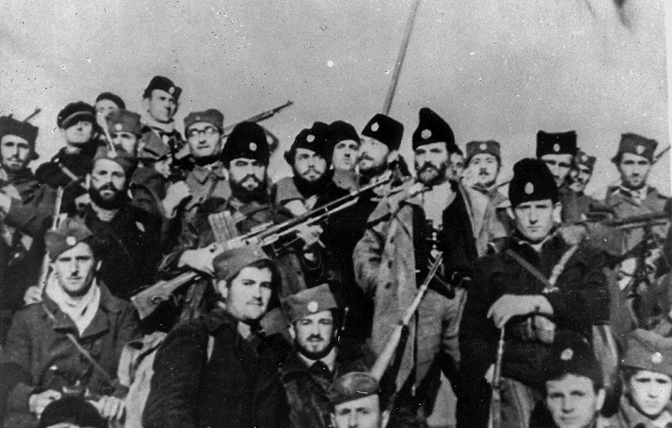 [Слика: 00022-a-Oficiri-14.jpg]