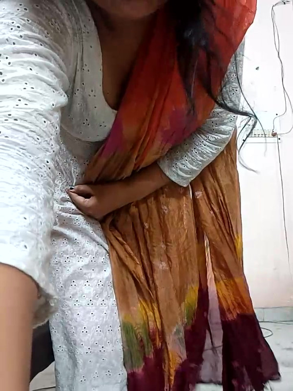 Anamika_2423128548_000020