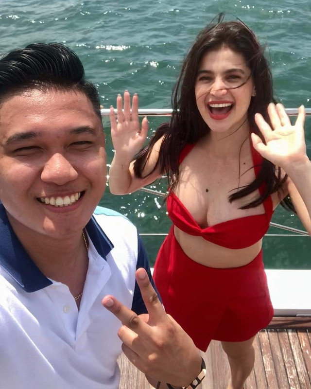 4BA73CE3-E57D-47B5-A9BA-EDB284667C9A