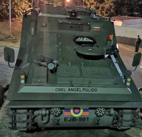 TANQUE LIGERO "SCORPIÓN" C90 - Página 2 Ex-DU90e-WUAI8-Pae