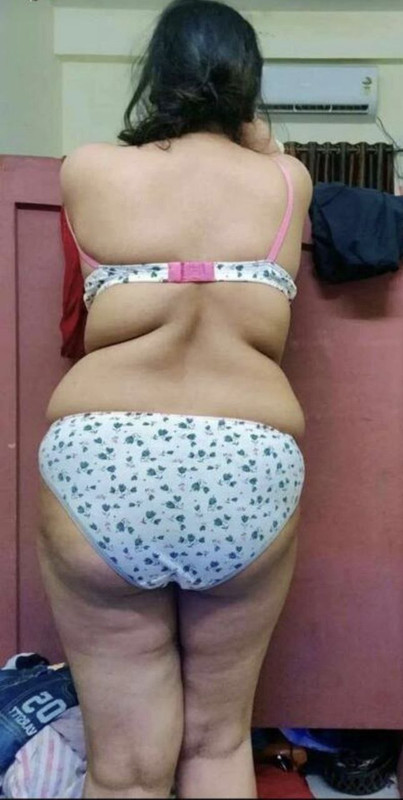 photo 6201807513162812452 y