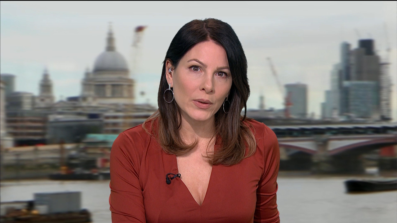 ITV Lunchtime News_20211217_13301355.ts_snapshot_26.56.406