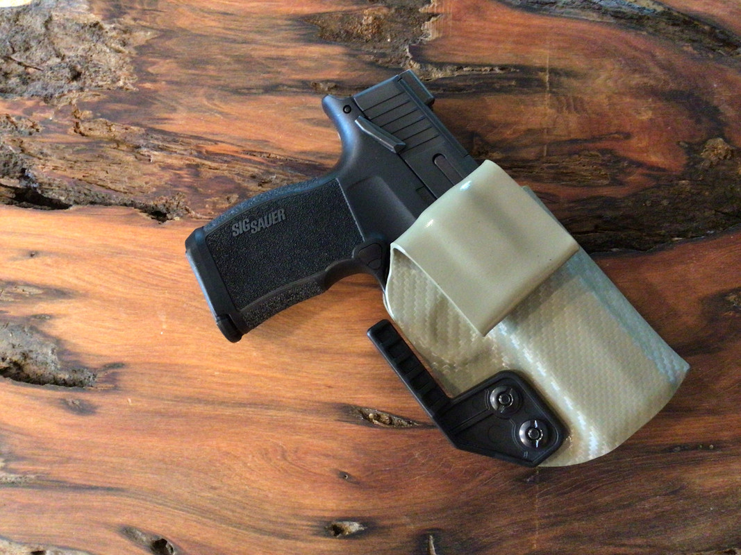 DD815FBC-EFD8-4095-9472-967D2FEB9624