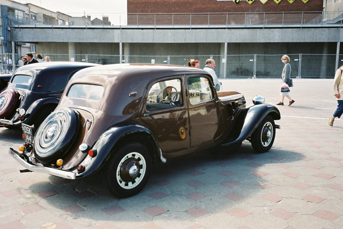 F1020005