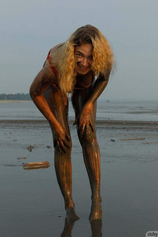 full_039_0928561017500329